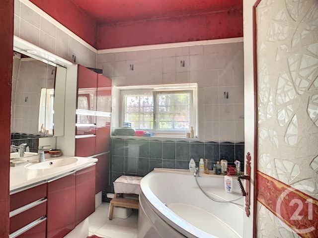 Afficher la photo en grand maison à vendre - 10 pièces - 274.0 m2 - NEUILLY LES DIJON - 21 - BOURGOGNE - Century 21 Martinot Immobilier