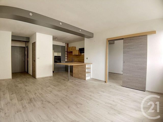 Appartement T2 à louer - 2 pièces - 52.65 m2 - DIJON - 21 - BOURGOGNE - Century 21 Martinot Immobilier
