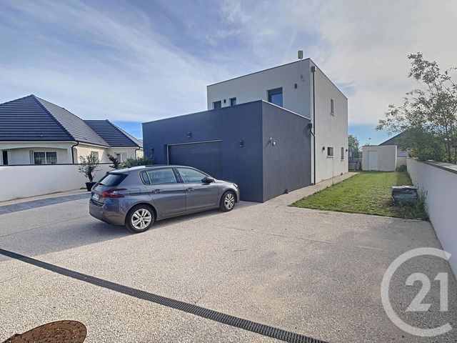 Afficher la photo en grand maison à vendre - 5 pièces - 137.21 m2 - CHEVIGNY ST SAUVEUR - 21 - BOURGOGNE - Century 21 Martinot Immobilier