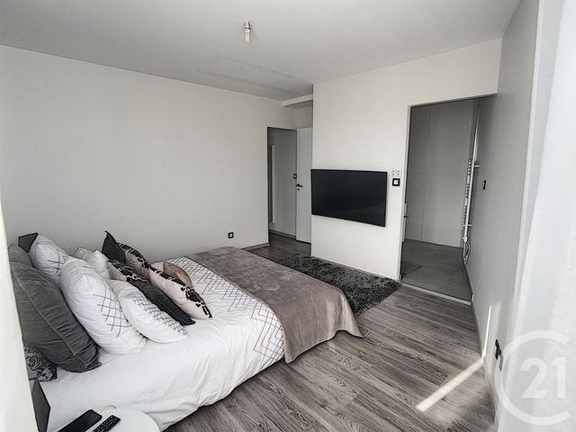 Afficher la photo en grand maison à vendre - 5 pièces - 137.21 m2 - CHEVIGNY ST SAUVEUR - 21 - BOURGOGNE - Century 21 Martinot Immobilier
