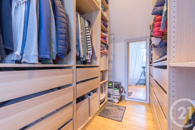 Afficher la photo en grand Appartement F3 à vendre - 3 pièces - 60.2 m2 - DIJON - 21 - BOURGOGNE - Century 21 Martinot Immobilier