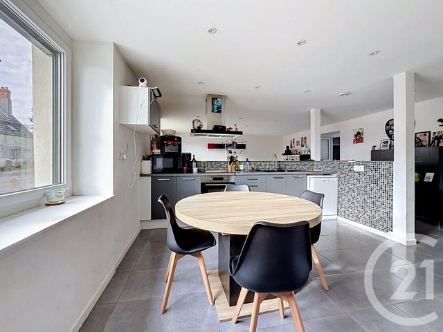 Appartement F3 à vendre - 3 pièces - 82.01 m2 - VAROIS ET CHAIGNOT - 21 - BOURGOGNE - Century 21 Martinot Immobilier