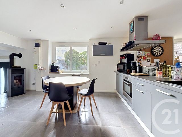 Appartement F3 à vendre - 3 pièces - 82.01 m2 - VAROIS ET CHAIGNOT - 21 - BOURGOGNE - Century 21 Martinot Immobilier
