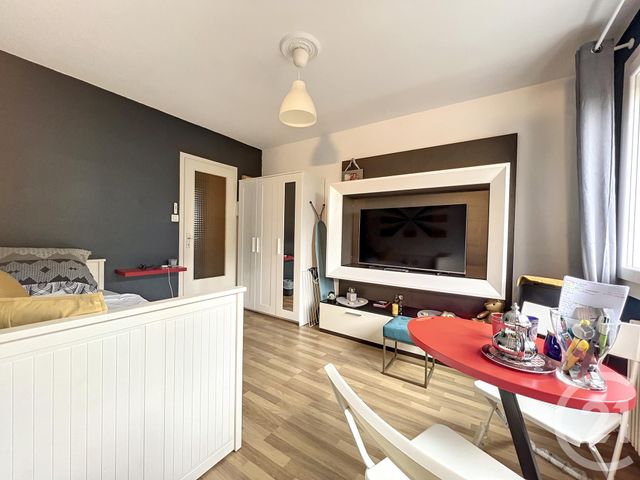 Appartement Studio à vendre - 1 pièce - 17.87 m2 - DIJON - 21 - BOURGOGNE - Century 21 Martinot Immobilier