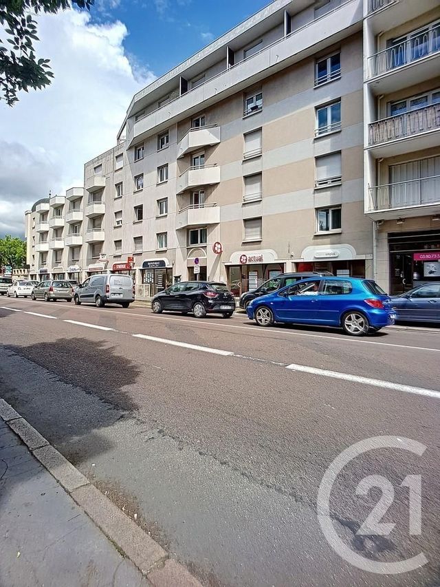 Studio à louer - 1 pièce - 27.8 m2 - DIJON - 21 - BOURGOGNE - Century 21 Martinot Immobilier