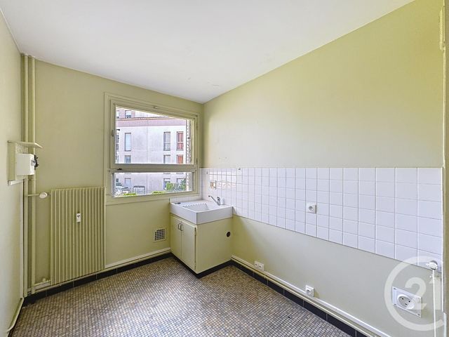 Appartement F3 à vendre - 3 pièces - 58.5 m2 - DIJON - 21 - BOURGOGNE - Century 21 Martinot Immobilier