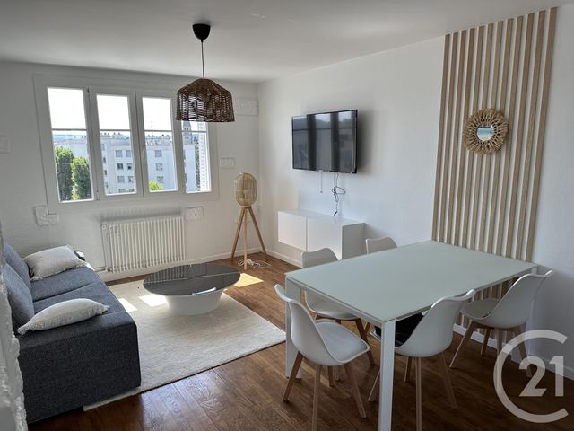 Appartement T4 à louer - 4 pièces - 65.2 m2 - DIJON - 21 - BOURGOGNE - Century 21 Martinot Immobilier