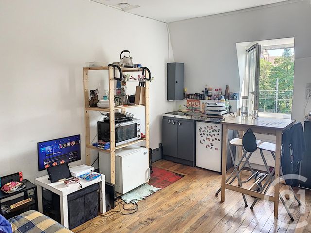 Studio à louer - 1 pièce - 16.58 m2 - DIJON - 21 - BOURGOGNE - Century 21 Martinot Immobilier