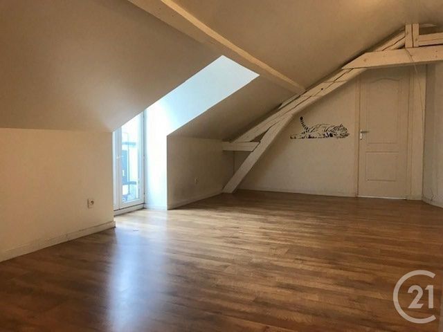 Appartement T2 à louer - 2 pièces - 22.2 m2 - DIJON - 21 - BOURGOGNE - Century 21 Martinot Immobilier