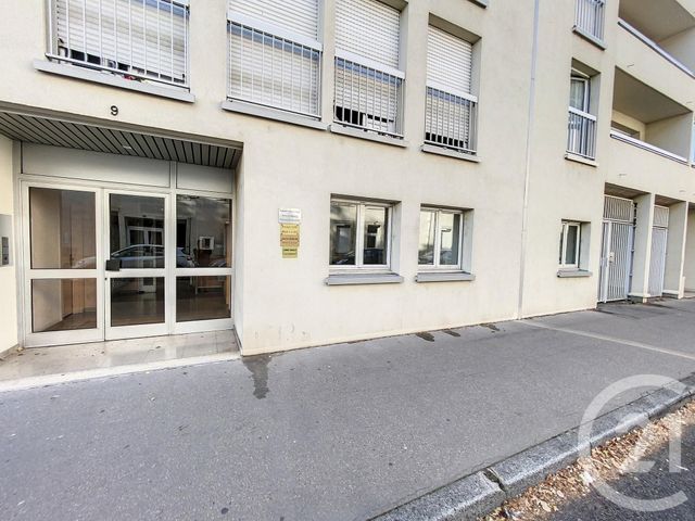 commerce à louer - 70.98 m2 - DIJON - 21 - BOURGOGNE - Century 21 Martinot Immobilier