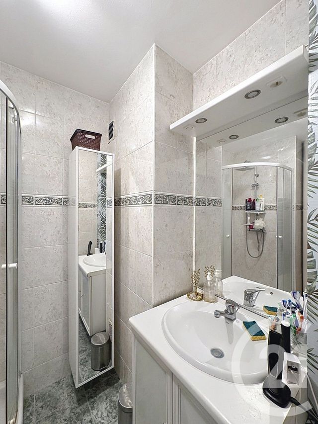 Appartement F3 à vendre - 3 pièces - 62.88 m2 - DIJON - 21 - BOURGOGNE - Century 21 Martinot Immobilier