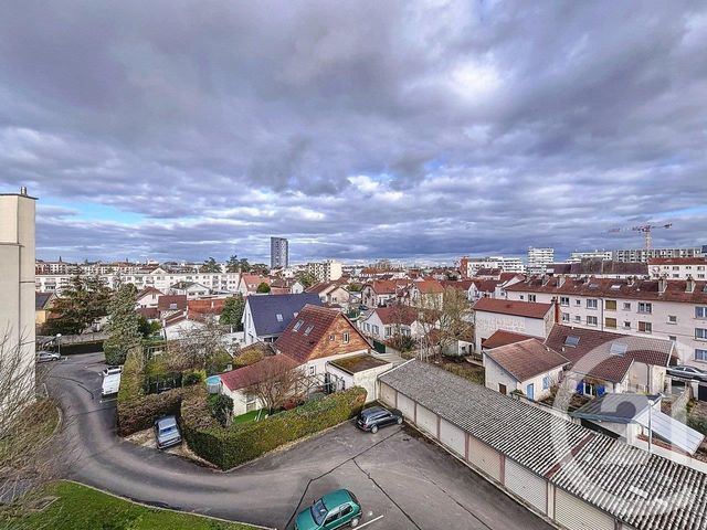 Appartement F3 à vendre - 3 pièces - 57.04 m2 - DIJON - 21 - BOURGOGNE - Century 21 Martinot Immobilier