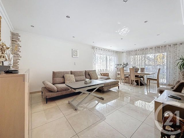 maison à vendre - 6 pièces - 141.0 m2 - PERRIGNY LES DIJON - 21 - BOURGOGNE - Century 21 Martinot Immobilier