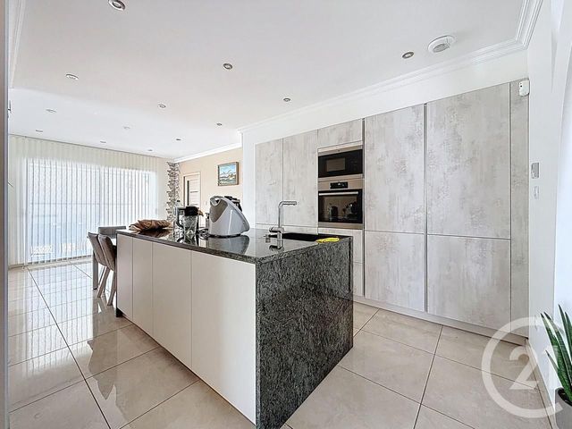 maison à vendre - 6 pièces - 141.0 m2 - PERRIGNY LES DIJON - 21 - BOURGOGNE - Century 21 Martinot Immobilier