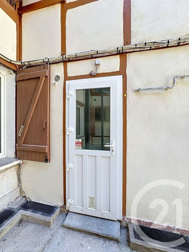 Appartement F2 à vendre - 2 pièces - 27.9 m2 - DIJON - 21 - BOURGOGNE - Century 21 Martinot Immobilier