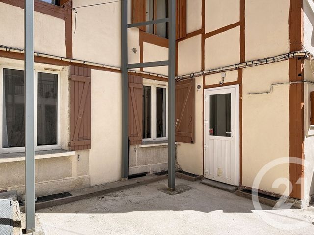 Appartement F2 à vendre - 2 pièces - 27.9 m2 - DIJON - 21 - BOURGOGNE - Century 21 Martinot Immobilier