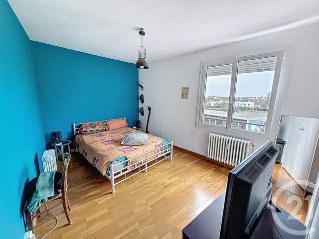 Afficher la photo en grand Appartement F4 à vendre - 4 pièces - 77.36 m2 - CHENOVE - 21 - BOURGOGNE - Century 21 Martinot Immobilier