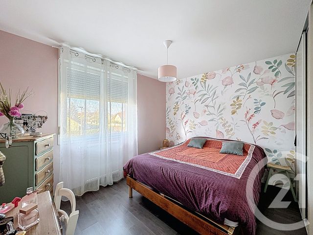 Appartement F4 à vendre - 4 pièces - 91.88 m2 - LONGVIC - 21 - BOURGOGNE - Century 21 Martinot Immobilier