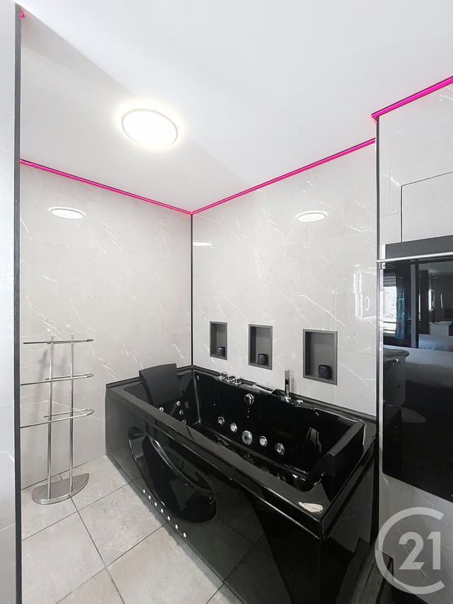 Appartement F2 à vendre - 2 pièces - 54.0 m2 - DIJON - 21 - BOURGOGNE - Century 21 Martinot Immobilier