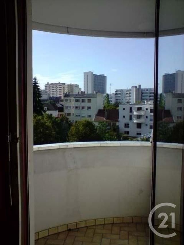 Afficher la photo en grand Appartement T3 à louer - 3 pièces - 65.0 m2 - DIJON - 21 - BOURGOGNE - Century 21 Martinot Immobilier