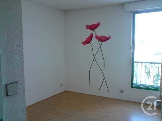 Afficher la photo en grand Appartement T3 à louer - 3 pièces - 65.0 m2 - DIJON - 21 - BOURGOGNE - Century 21 Martinot Immobilier