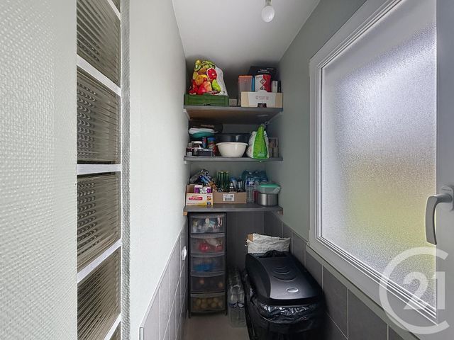 Appartement F4 à vendre - 4 pièces - 85.45 m2 - QUETIGNY - 21 - BOURGOGNE - Century 21 Martinot Immobilier