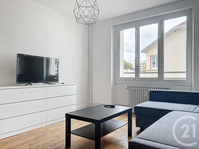 Appartement T4 à louer - 4 pièces - 64.8 m2 - DIJON - 21 - BOURGOGNE - Century 21 Martinot Immobilier