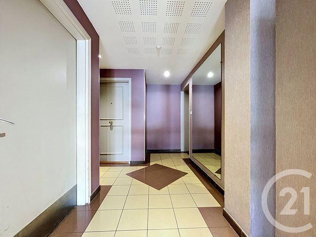 Appartement F2 à vendre - 2 pièces - 38.3 m2 - DIJON - 21 - BOURGOGNE - Century 21 Martinot Immobilier
