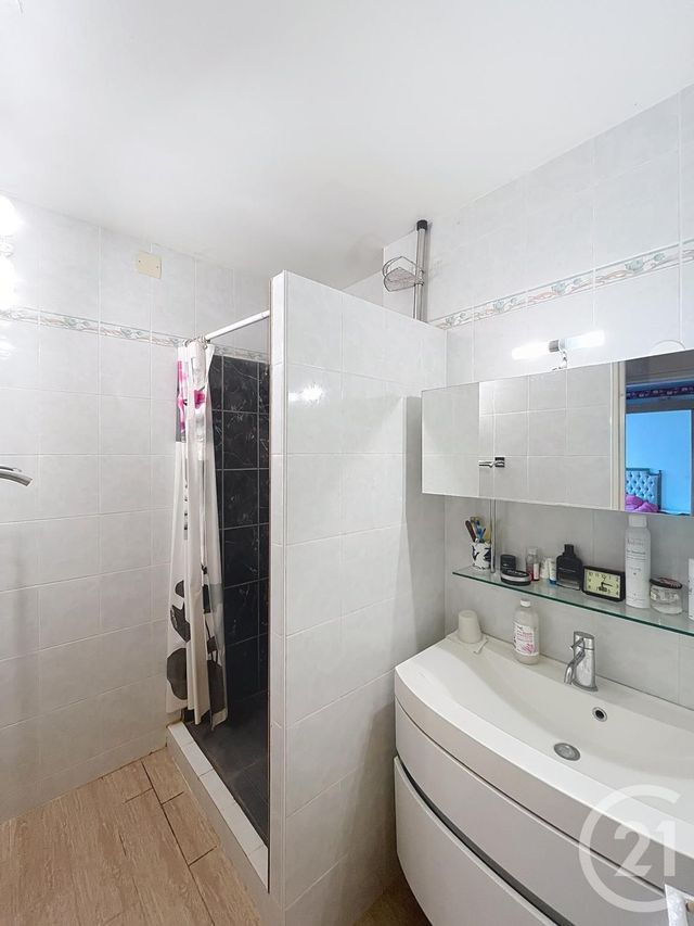 Appartement F3 à vendre - 3 pièces - 70.81 m2 - DIJON - 21 - BOURGOGNE - Century 21 Martinot Immobilier