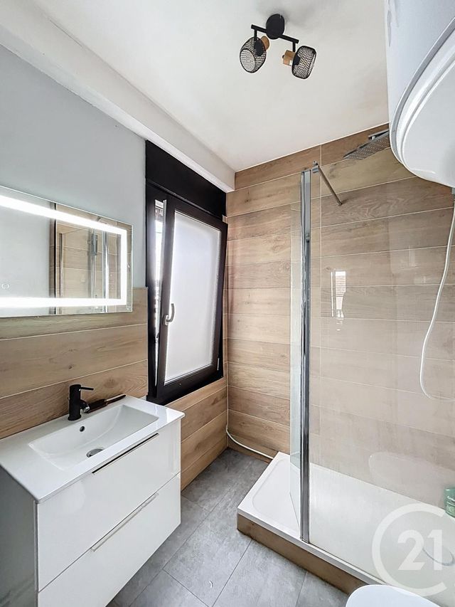 Appartement F1 bis à vendre - 2 pièces - 28.0 m2 - DIJON - 21 - BOURGOGNE - Century 21 Martinot Immobilier