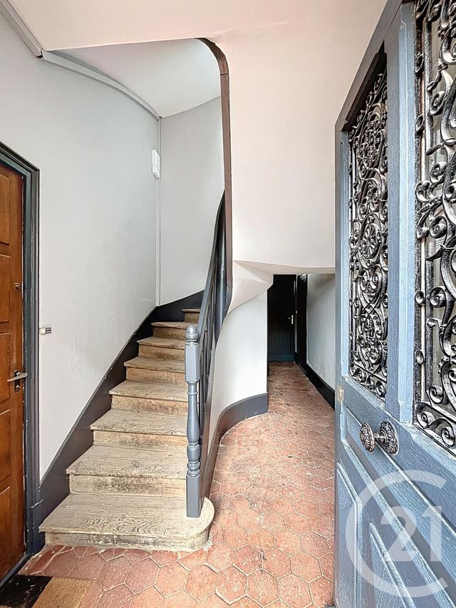 Appartement F1 bis à vendre - 2 pièces - 28.0 m2 - DIJON - 21 - BOURGOGNE - Century 21 Martinot Immobilier