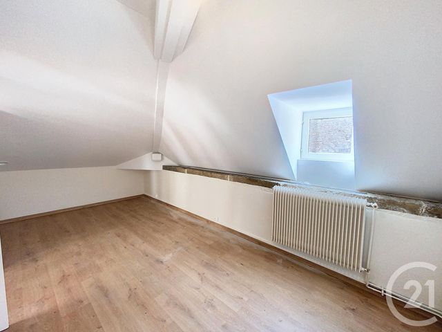 Appartement T2 à louer - 2 pièces - 37.0 m2 - DIJON - 21 - BOURGOGNE - Century 21 Martinot Immobilier