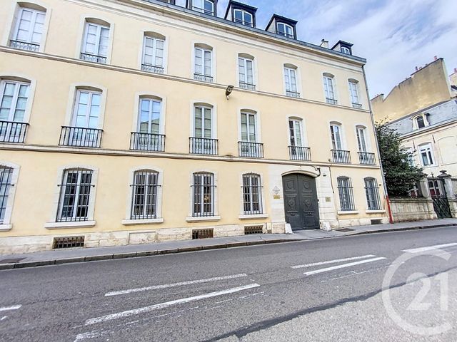 Appartement T2 à louer - 2 pièces - 37.0 m2 - DIJON - 21 - BOURGOGNE - Century 21 Martinot Immobilier