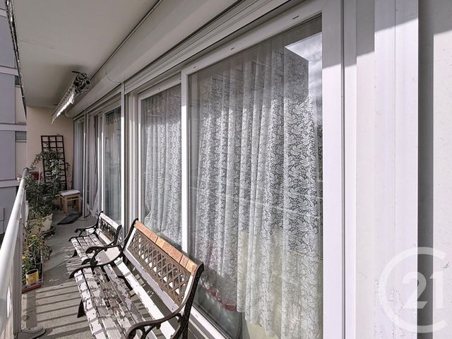 Appartement F4 à vendre - 4 pièces - 74.18 m2 - CHEVIGNY ST SAUVEUR - 21 - BOURGOGNE - Century 21 Martinot Immobilier