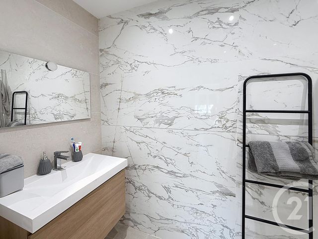 maison à vendre - 6 pièces - 141.0 m2 - NEUILLY LES DIJON - 21 - BOURGOGNE - Century 21 Martinot Immobilier