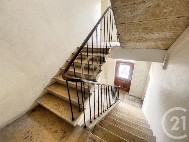 Appartement Studio à louer - 1 pièce - 9.39 m2 - DIJON - 21 - BOURGOGNE - Century 21 Martinot Immobilier