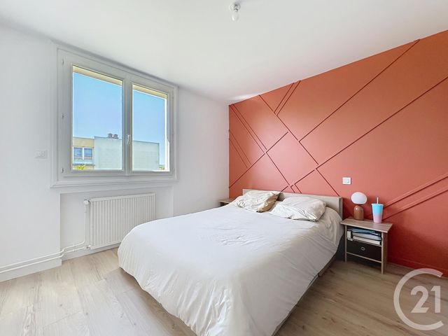 Appartement T3 à vendre - 4 pièces - 70.37 m2 - DIJON - 21 - BOURGOGNE - Century 21 Martinot Immobilier