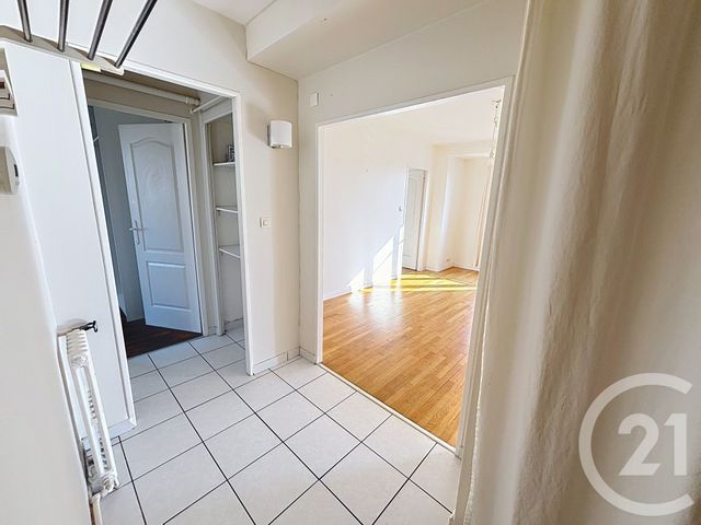 Appartement T3 à vendre - 4 pièces - 64.7 m2 - DIJON - 21 - BOURGOGNE - Century 21 Martinot Immobilier