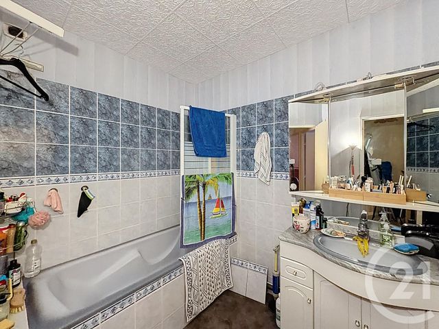 Appartement F3 à vendre - 3 pièces - 70.21 m2 - DIJON - 21 - BOURGOGNE - Century 21 Martinot Immobilier