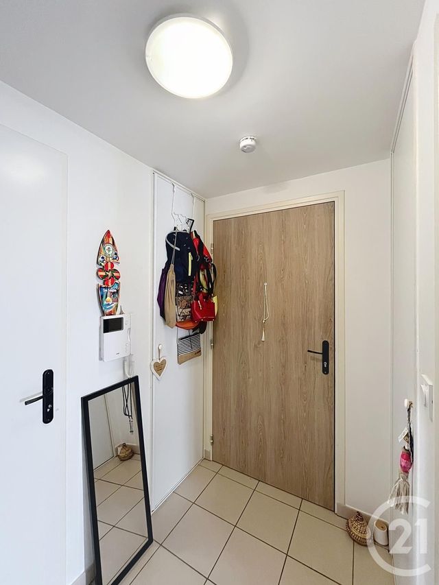 Appartement F2 à vendre - 2 pièces - 48.66 m2 - ST APOLLINAIRE - 21 - BOURGOGNE - Century 21 Martinot Immobilier