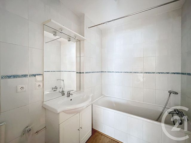 Appartement F2 à vendre - 2 pièces - 44.32 m2 - DIJON - 21 - BOURGOGNE - Century 21 Martinot Immobilier