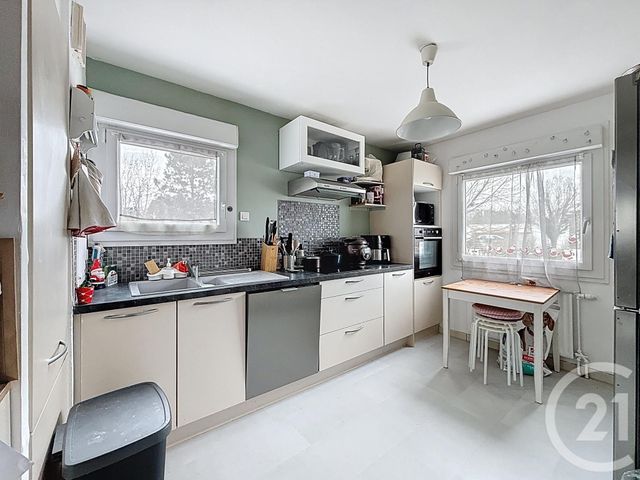 Appartement F6 à vendre - 5 pièces - 103.0 m2 - QUETIGNY - 21 - BOURGOGNE - Century 21 Martinot Immobilier