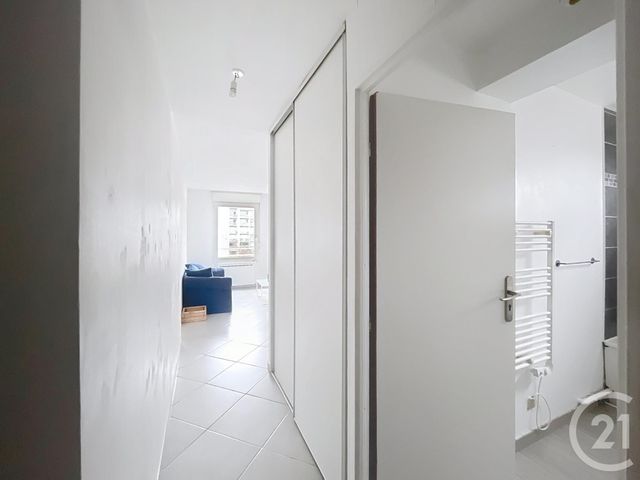 Appartement T2 à vendre - 2 pièces - 41.15 m2 - DIJON - 21 - BOURGOGNE - Century 21 Martinot Immobilier