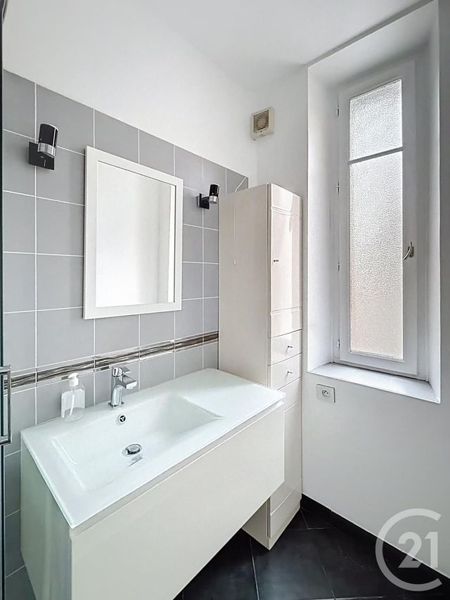 Appartement F2 à vendre - 2 pièces - 43.08 m2 - DIJON - 21 - BOURGOGNE - Century 21 Martinot Immobilier