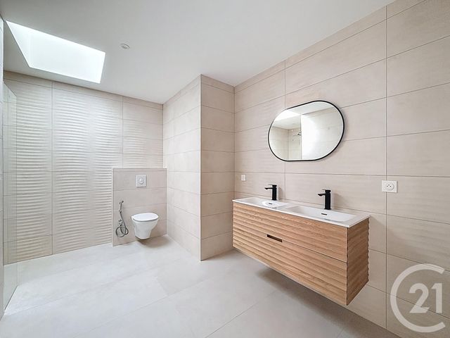 maison à vendre - 7 pièces - 143.07 m2 - ST JULIEN - 21 - BOURGOGNE - Century 21 Martinot Immobilier