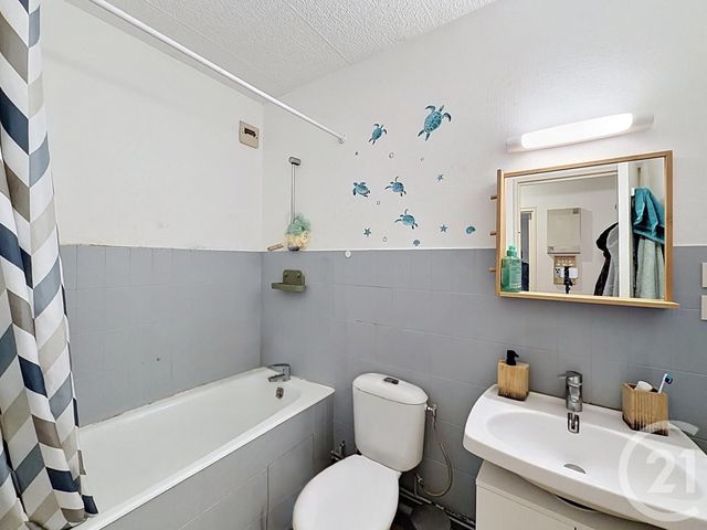Appartement T1 à vendre - 1 pièce - 26.6 m2 - DIJON - 21 - BOURGOGNE - Century 21 Martinot Immobilier
