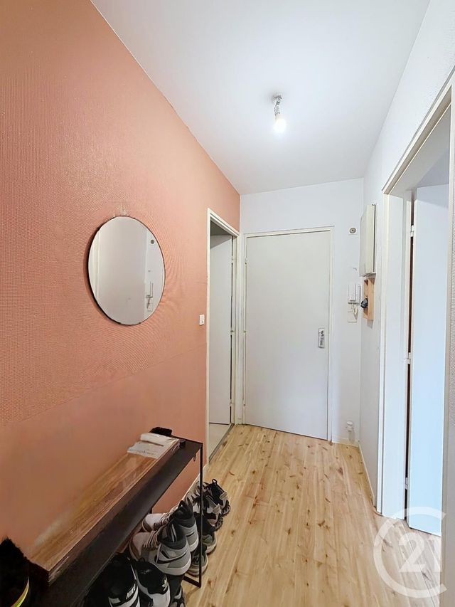 Appartement T1 à vendre - 1 pièce - 26.6 m2 - DIJON - 21 - BOURGOGNE - Century 21 Martinot Immobilier