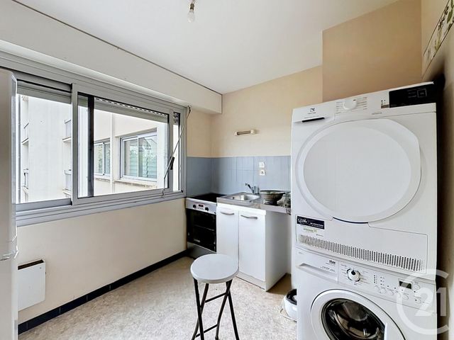Appartement T1 à vendre - 1 pièce - 26.6 m2 - DIJON - 21 - BOURGOGNE - Century 21 Martinot Immobilier