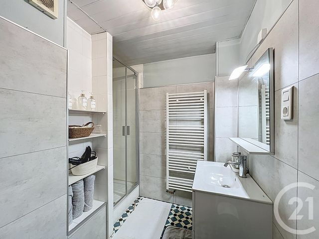 Appartement T3 à vendre - 3 pièces - 49.39 m2 - DIJON - 21 - BOURGOGNE - Century 21 Martinot Immobilier