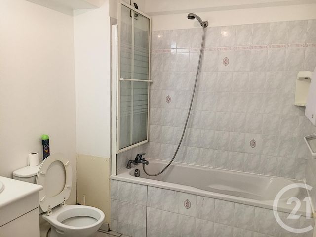 Appartement T2 à louer - 2 pièces - 33.35 m2 - DIJON - 21 - BOURGOGNE - Century 21 Martinot Immobilier